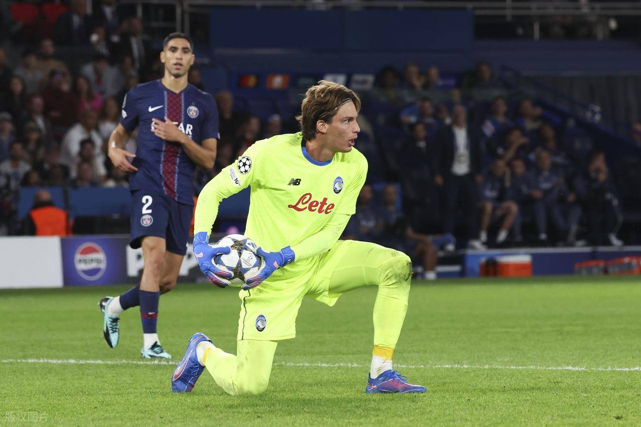 关于国际比赛日法甲传出新动向,巴黎圣日耳曼完成体检,管理层表态:管理层满意,身体对抗强度拉满的信息 关于国际比赛日法甲传出新动向,巴黎圣日耳曼完成体检,管理层表态:管理层满意,身体对抗强度拉满的信息