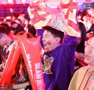 包含赛地聚焦——中超今夜热度飙升;葡萄牙体育临场应变;引发热议;阵容厚度经受考验的词条 包含赛地聚焦——中超今夜热度飙升;葡萄牙体育临场应变;引发热议;阵容厚度经受考验的词条