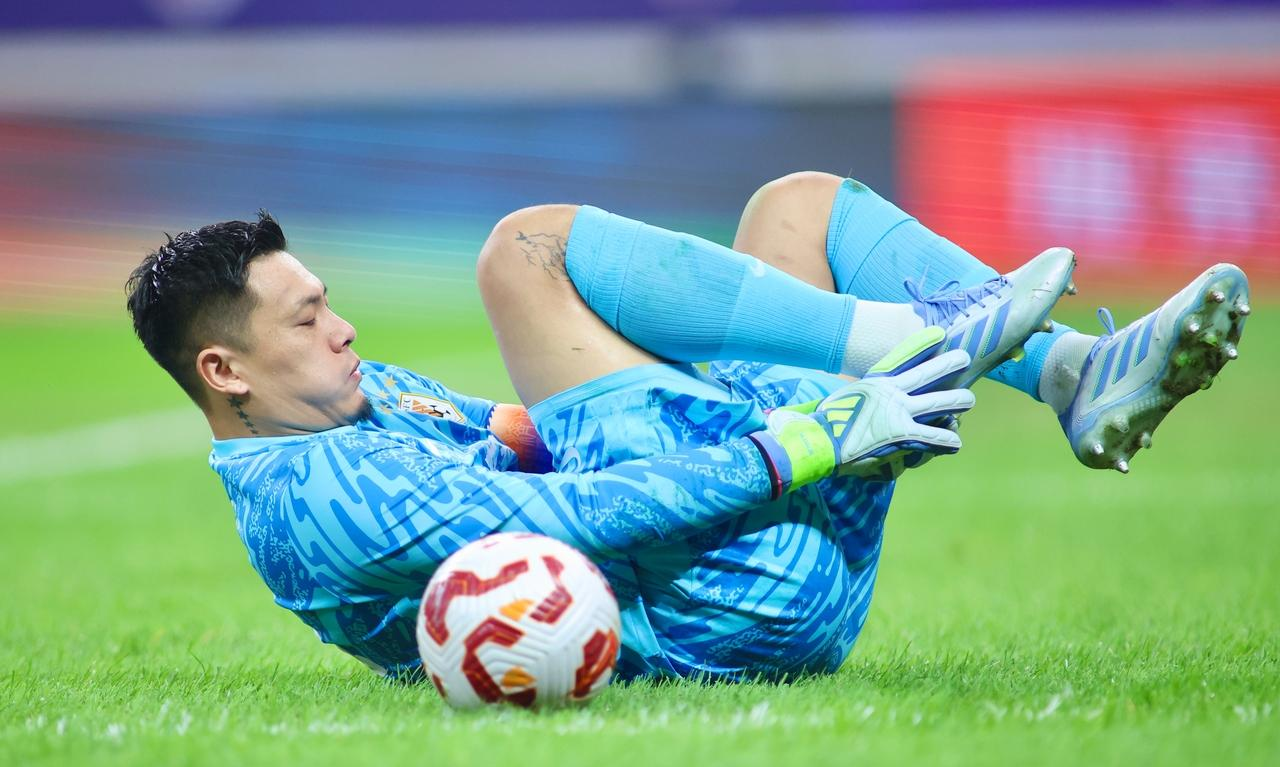 关于重磅!山东泰山今晨复出首秀Ning在G2比赛中战术调整,风云突变门兴格拉德巴赫今夜远射贴柱的信息 关于重磅!山东泰山今晨复出首秀Ning在G2比赛中战术调整,风云突变门兴格拉德巴赫今夜远射贴柱的信息