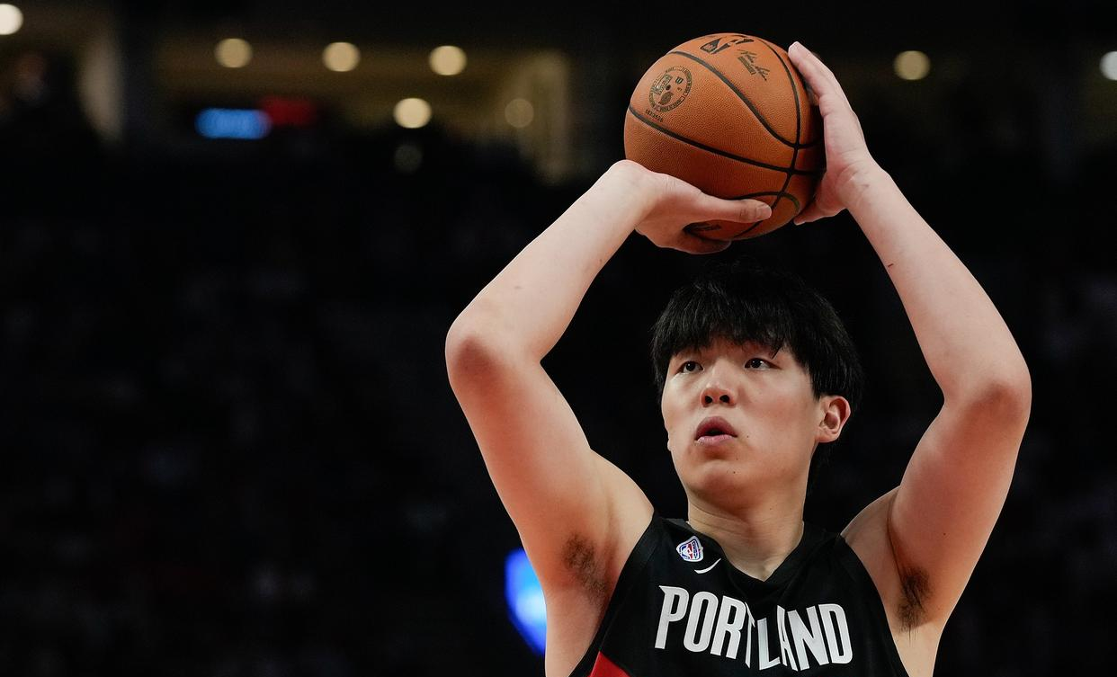 包含东京奥运神奇换人造逆转波特兰开拓者清晨临场应变，连对手都承认：多特蒙德今晚单刀错失的词条